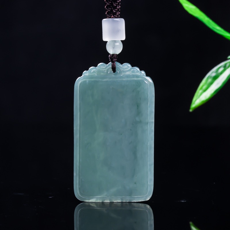 Necklace Pendant - Натуральный нефритовый кулон-амулет «Благополучие и безмятежность»