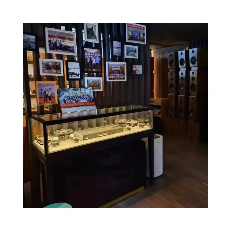 Современные деревянные витрины – обзор и цена Used Jewelry Watches